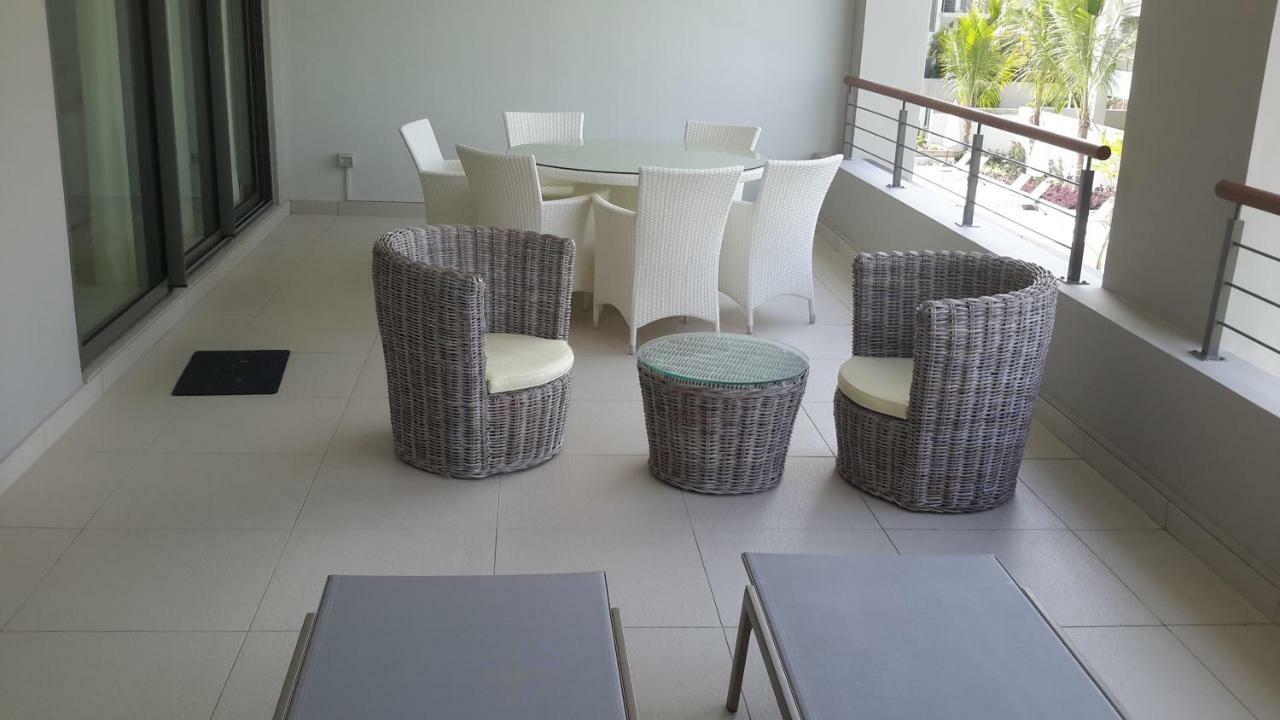 Element Bay Lux Beach Apartment Кап Малёрё Экстерьер фото
